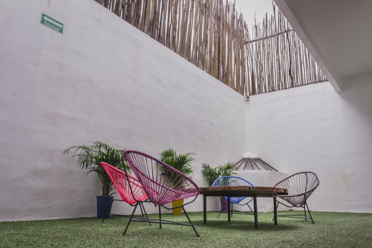 Lucky Duck Pj Hotel Cancun Exterior photo