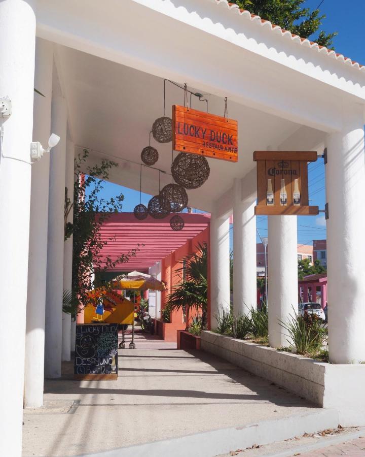 Lucky Duck Pj Hotel Cancun Exterior photo